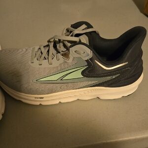 Altra Gray and Mint Athletic Shoes